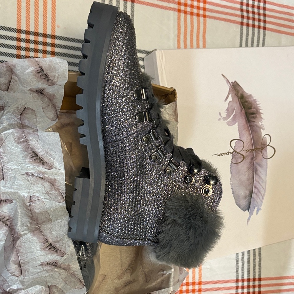 Jessica Simpson Sparkling Gray Winter Boots - Picture 3 of 6